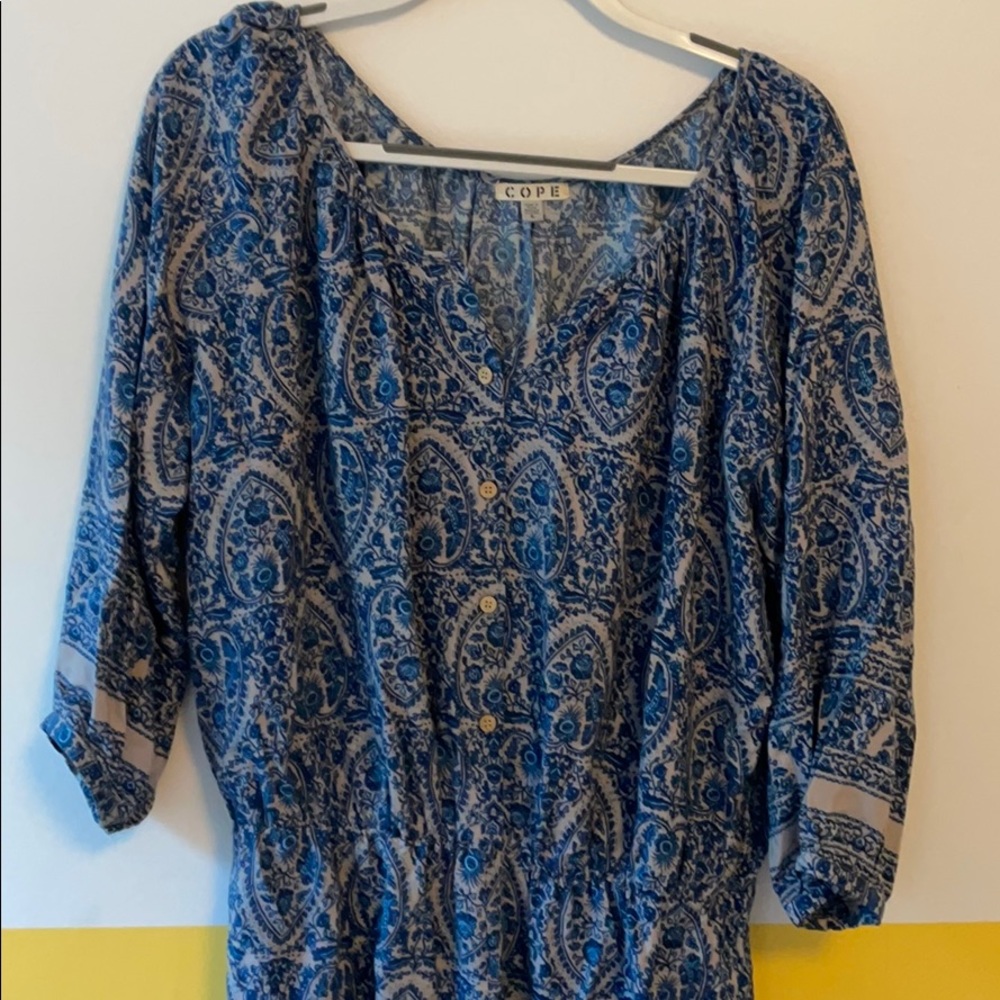 Patterned button front soft and comfortable romper - Picture 2 of 6